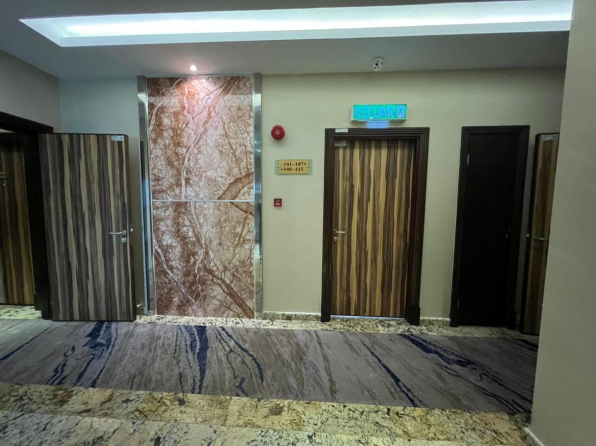 Nova Hotel Miri Exterior photo
